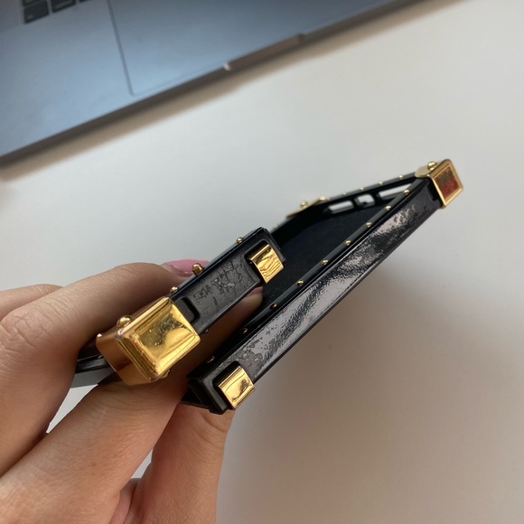 Louis Vuitton iPhone 7 Plus Cover - Picture 8 of 10